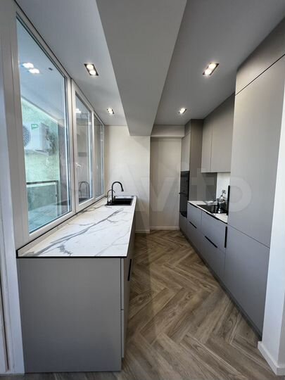 4-к. квартира, 95 м², 6/9 эт.