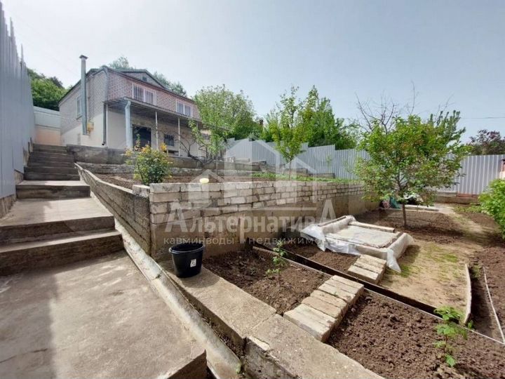 Дом 122 м² на участке 4,1 сот.