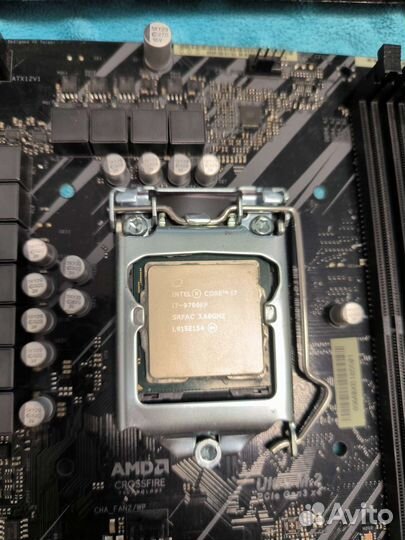Материнская плата с процессором i7 9700kf