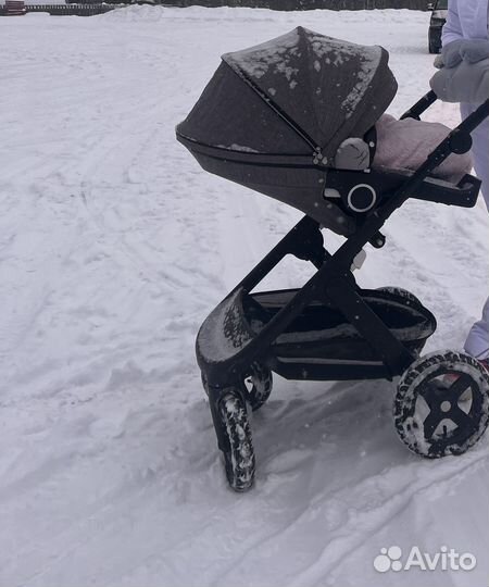 Коляска stokke