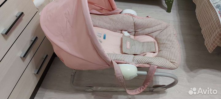 Шезлонг детский