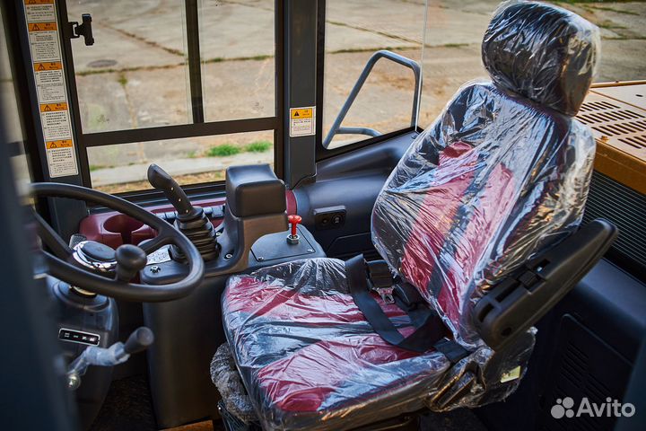 Фронтальный погрузчик Lonking CDM863, 2023