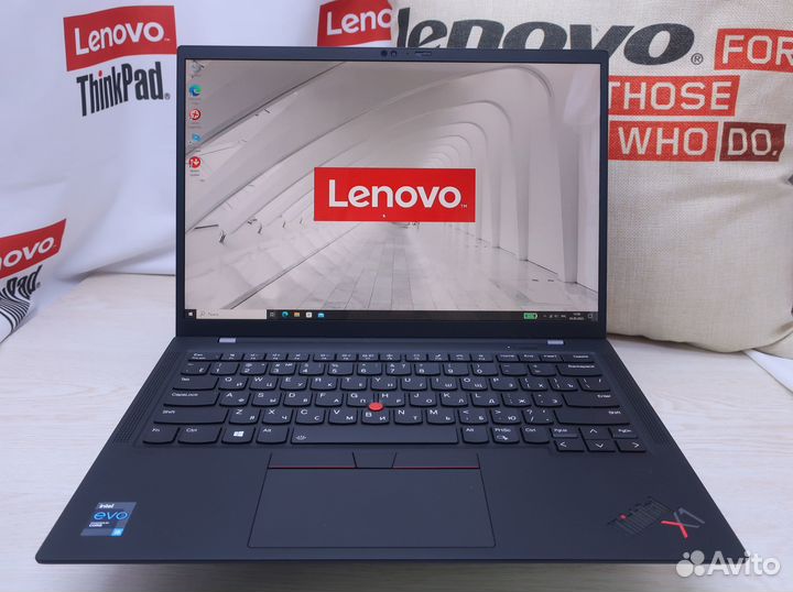 ThinkPad X1 Carbon Gen. 9 Core-I5/8/512/UHD-4K