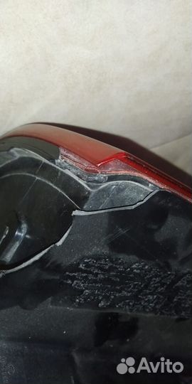 Фонарь левый задний LC200