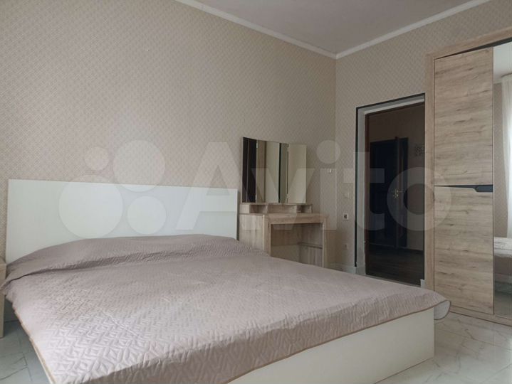 3-к. квартира, 85 м², 1/5 эт.