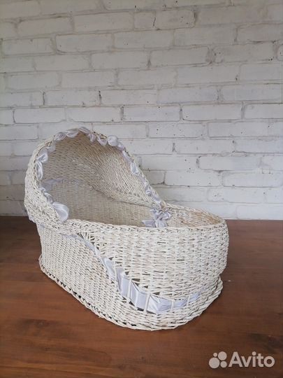 Реквизит для фотосессии новорожденных. Люлька