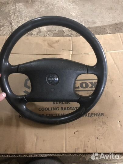 Руль Nissan Sunny
