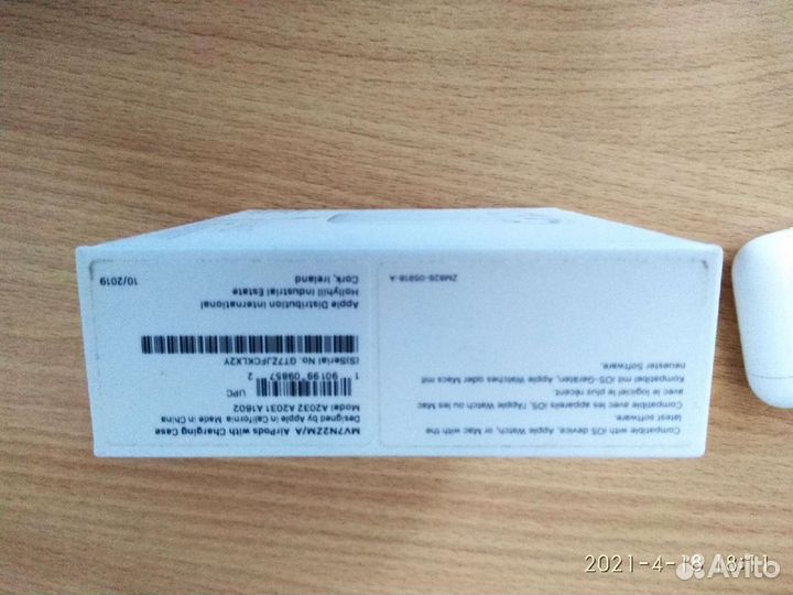 Зарядка для наушников airpods