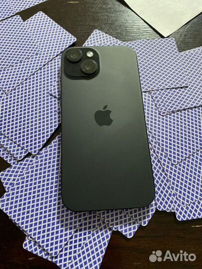 iPhone 15, 128 ГБ