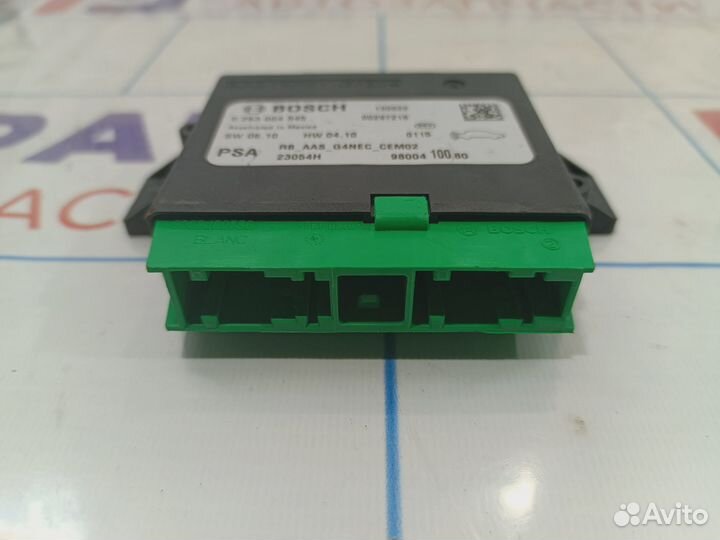 Блок управления парктроником Citroen C4 II 9800410