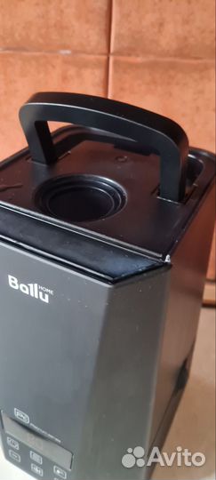 Увлажнитель воздуха с функцией ароматизации Ballu