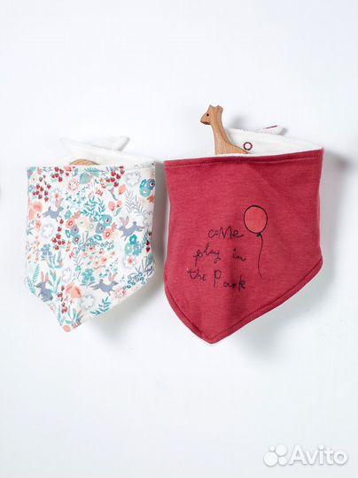 Слюнявчик для девочки JohnLewis и другие