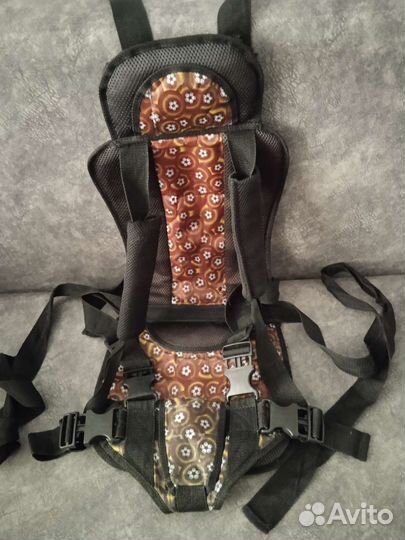 Бескаркасное автокресло