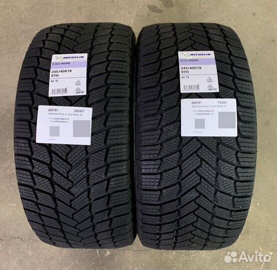 Michelin X-Ice Snow 245/40 R18 97H