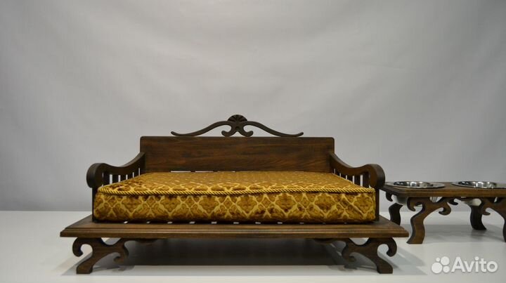 Лежанка для собаки