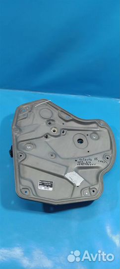 Стеклоподъемник задний левый Skoda Octavia (A5 1Z