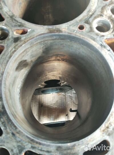 Блок двигателя мерседес вито 638. 2,2 дизель