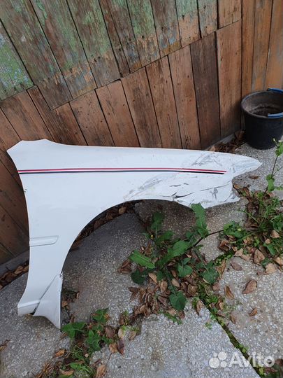 Крыло на тойота королла ае100