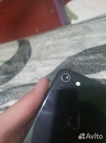 Телефон iPhone 8 64 gb