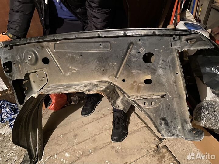 Крыло Chevrolet Tahoe 900