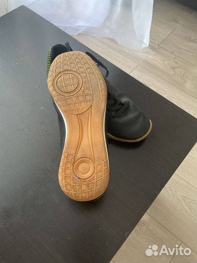 Футбольные бутсы 33 размер