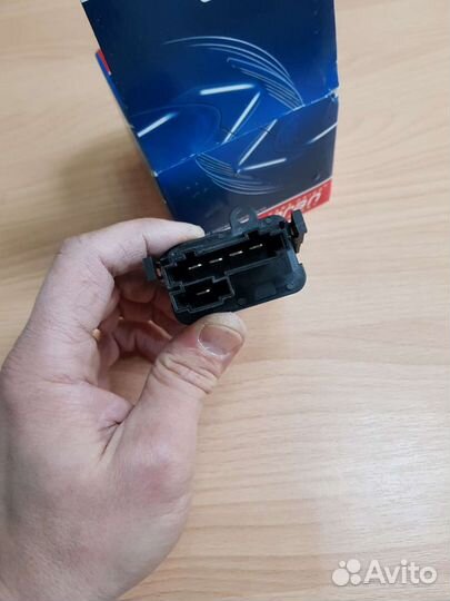 Гольф Резистор моторчика печки