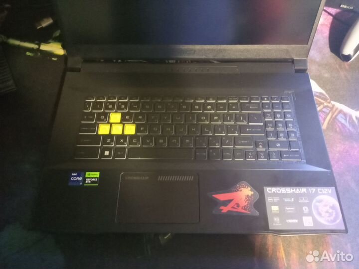 Игровой ноутбук msi crosshair 17 c12v