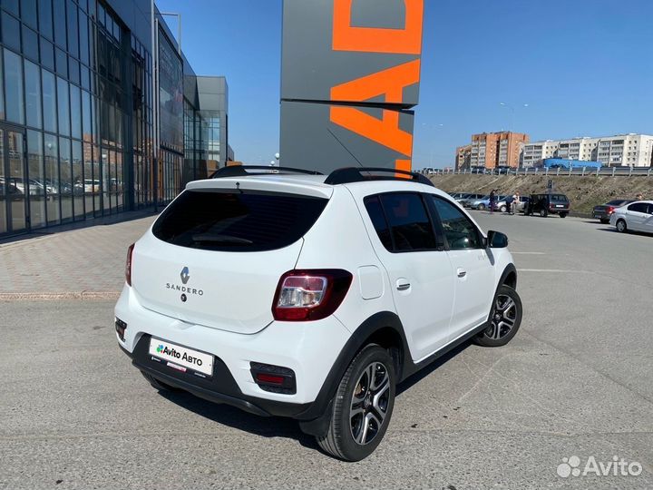 Renault Sandero Stepway 1.6 CVT, 2019, 112 000 км