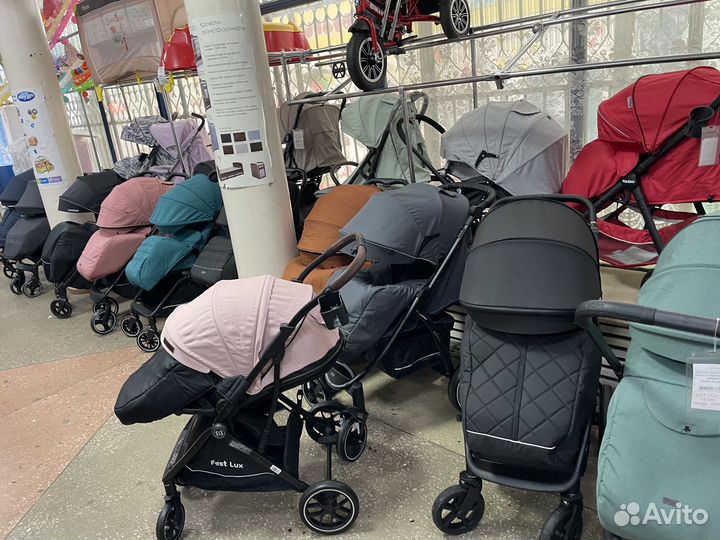 Коляска чемодан с реверсивным блоком + дождевик