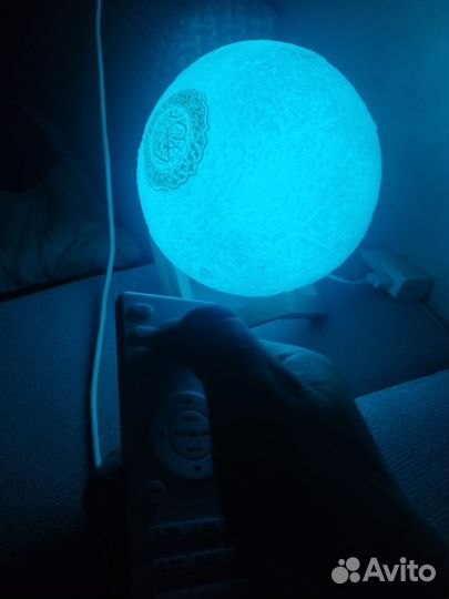 Ночник луна