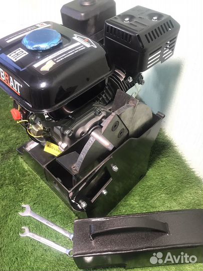 Измельчитель садовый, дробилка древесины,щепорезка