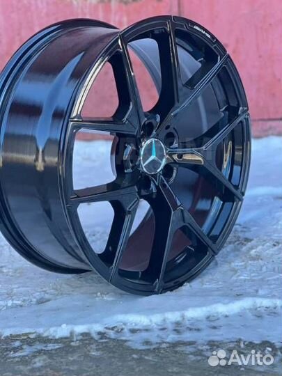 Диск литой Replica Mercedes R20 5*112 8.5/9.5