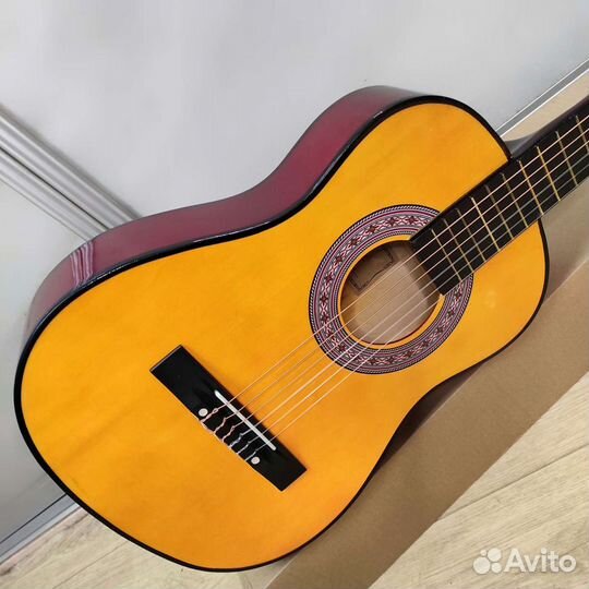 Гитара новая для обучения