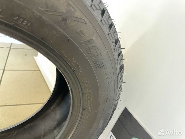 Michelin Latitude X-Ice XI2 255/60 R19 107H