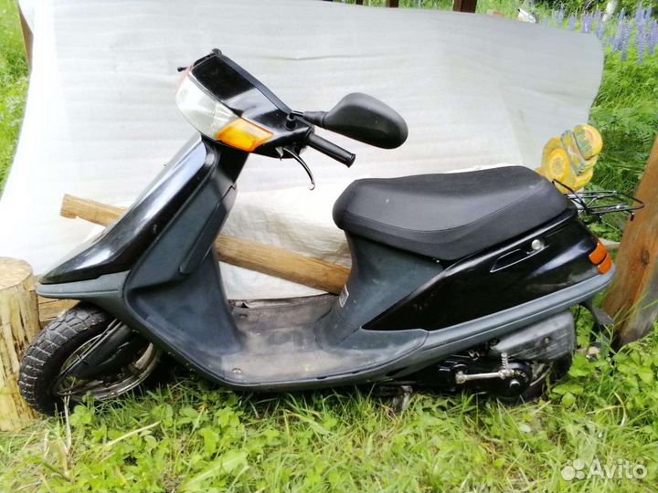 Скутер Honda tact 24