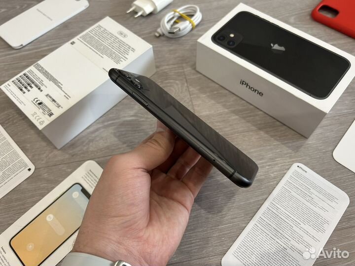 iPhone 11, 128 ГБ