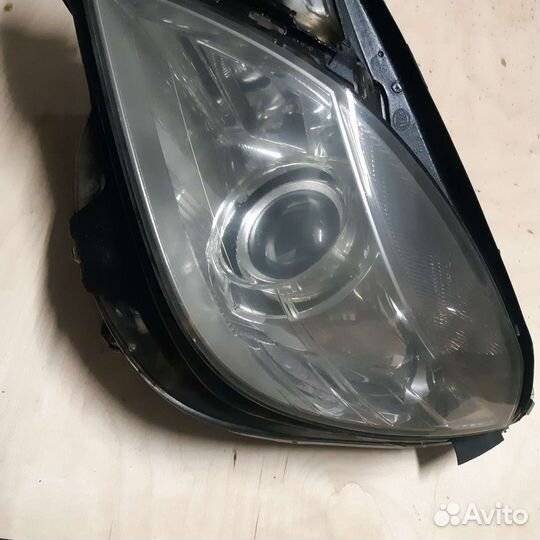 Фара левая Mercedes W212 Оригинал