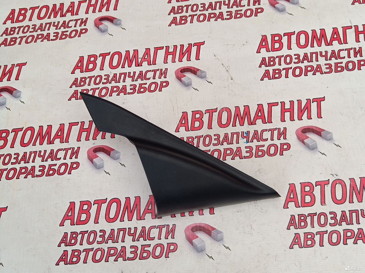 Уголок двери передней правой Киа Соул 3 SK3