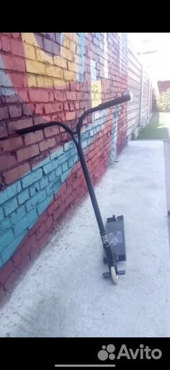 Трюковой самокат кастом стрит