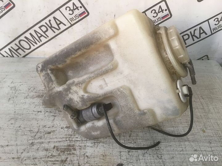 Бачок омывателя Мерседес w210