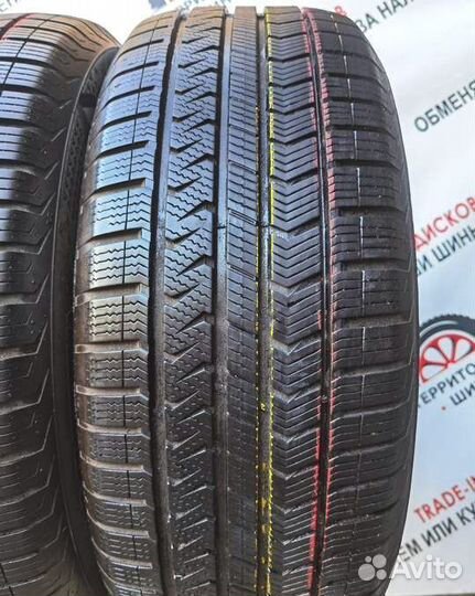 Vredestein QuaTrac 5 235/55 R18 101W