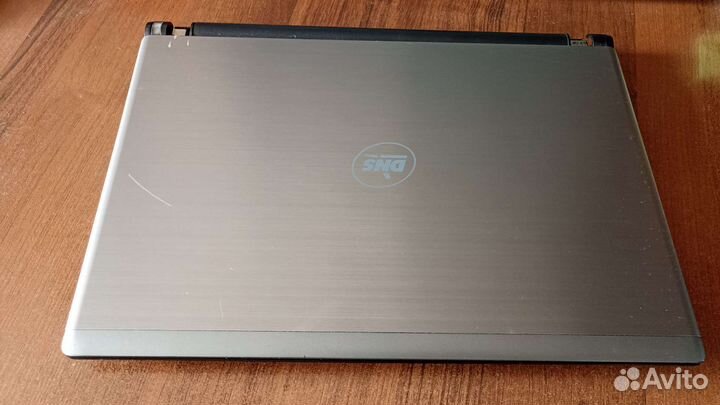 Ноутбук DNS, алюминиевый корпус