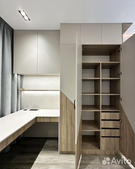 Шкаф с рабочей зоной