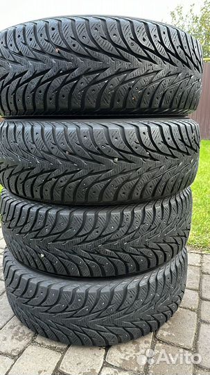 Yokohama Ice Guard Stud IG55 215/60 R17 100T