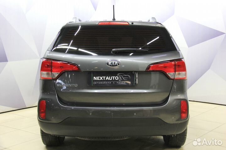 Kia Sorento 2.4 AT, 2012, 220 262 км