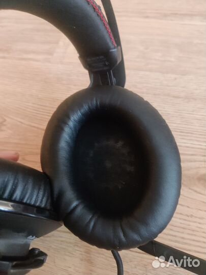 HyperX Cloud Revolver