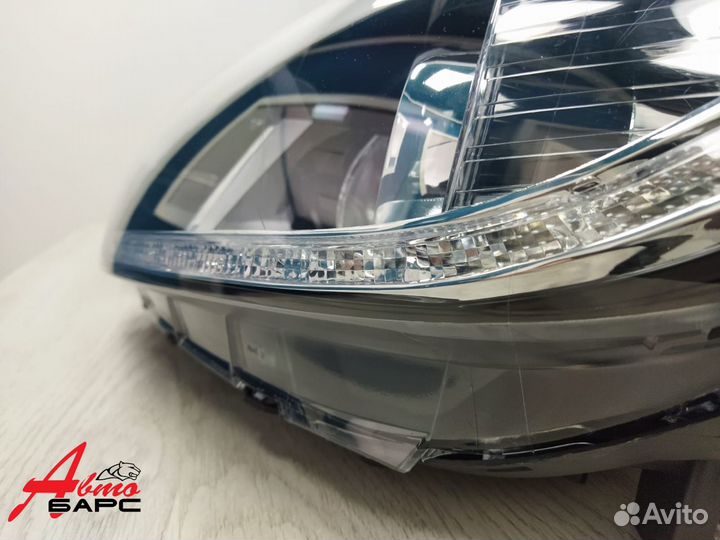 Фара левая/правая Kia Ceed 12-18 LED/диодная