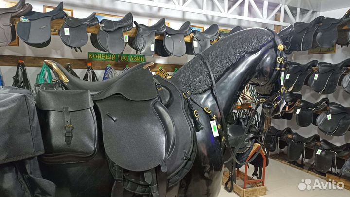 Седло для лошади