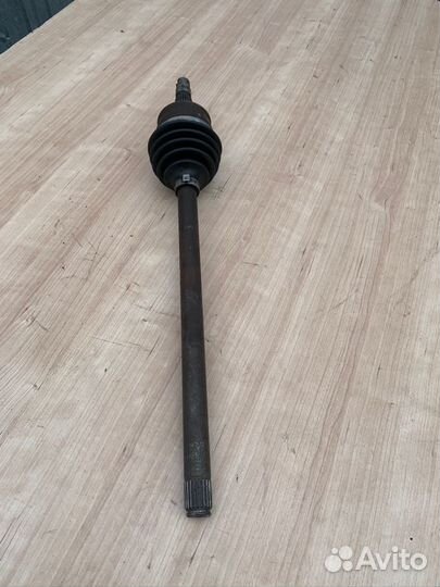 Привод передний левый Fiat Grande Punto 1.4