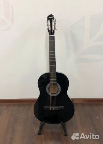 Классическая гитара 4/4